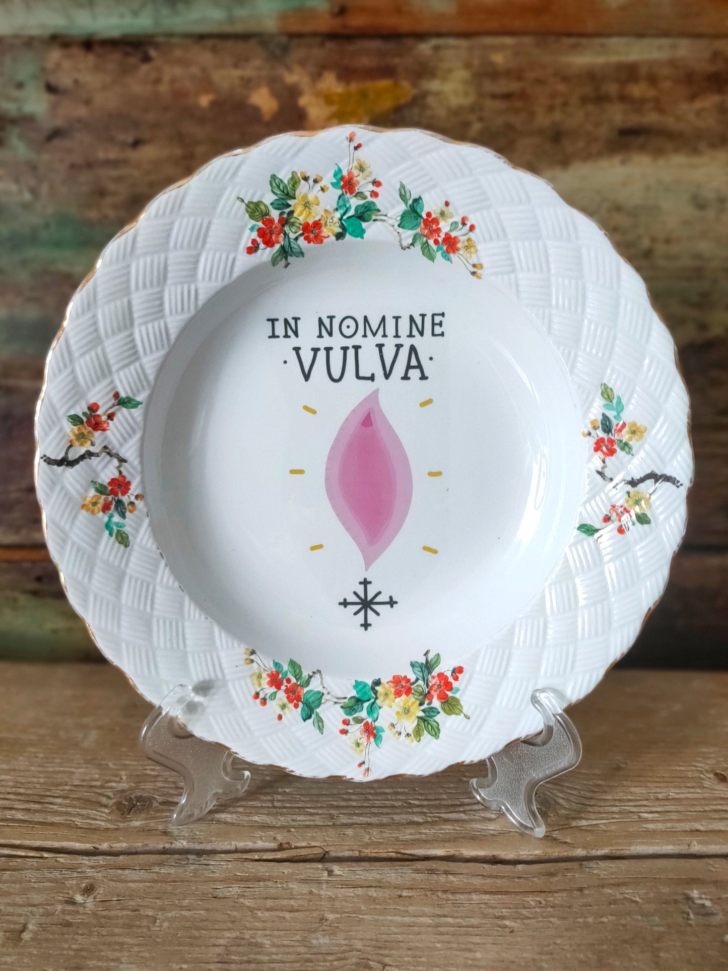 Piatto "In Nomine Vulva"  Fiori Giapponesi