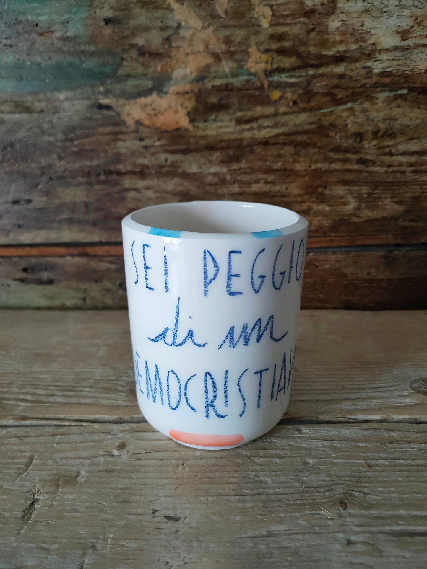 Bicchiere in Ceramica Dipinta a Mano "Democristiano"